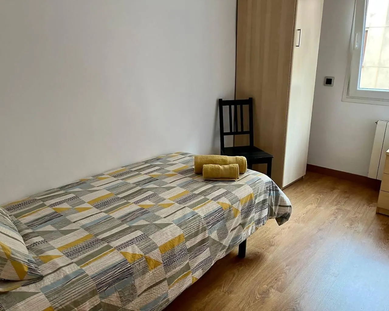 Amplio Apartamento Cerca De Fira Y Del Centro L'Hospitalet de Llobregat Apartment